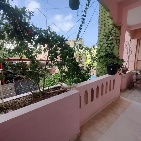 Rest And Relax Homestay Pondicherry Exterior photo